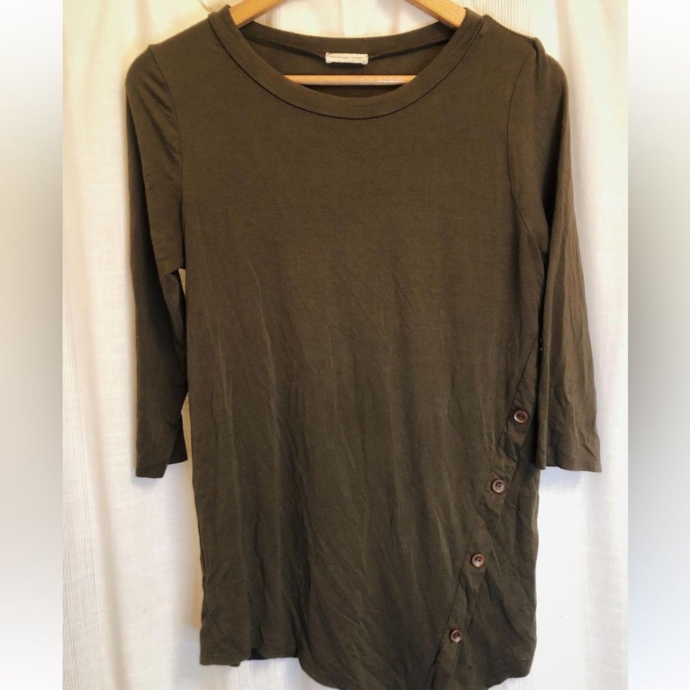 olive green flamingo urban shirt with buttons